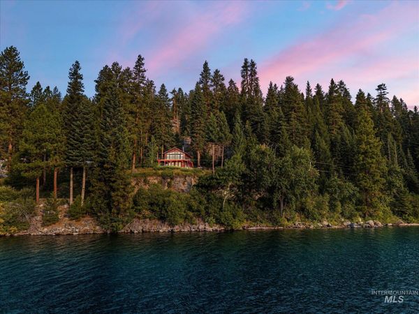 3875 Warren Wagon, McCall, ID 83638