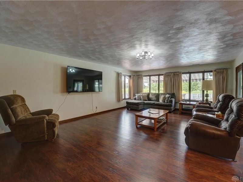 6468 Country Club Drive, Greenville, OH 45331 Photo 18