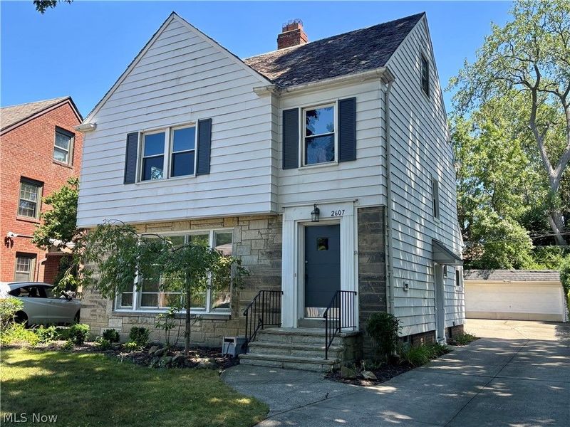 2607 Saybrook Road, University Heights, OH 44118 Photo 2