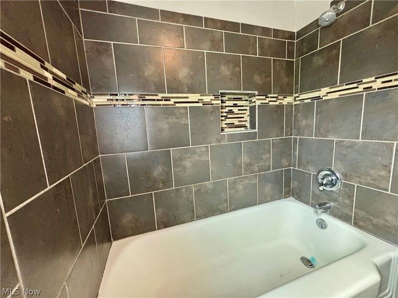 2607 Saybrook Road, University Heights, OH 44118 Photo 22