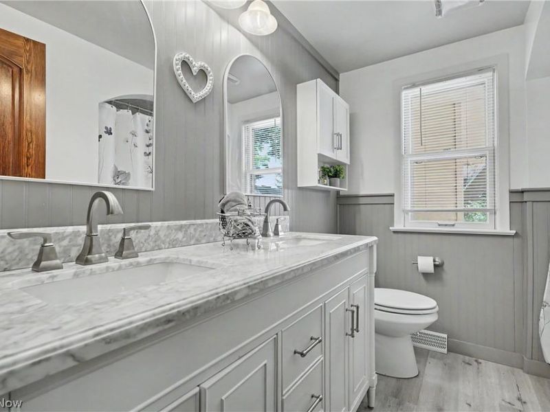 38600 Berkshire Hills Drive, Willoughby Hills, OH 44094 Photo 23
