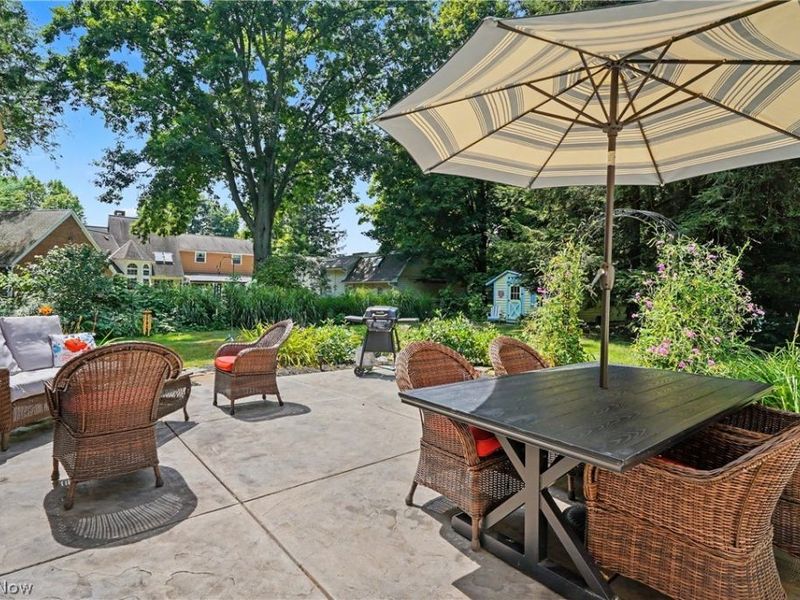38600 Berkshire Hills Drive, Willoughby Hills, OH 44094 Photo 32