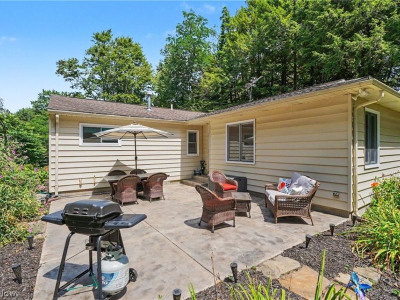 38600 Berkshire Hills Drive, Willoughby Hills, OH 44094 Photo 33