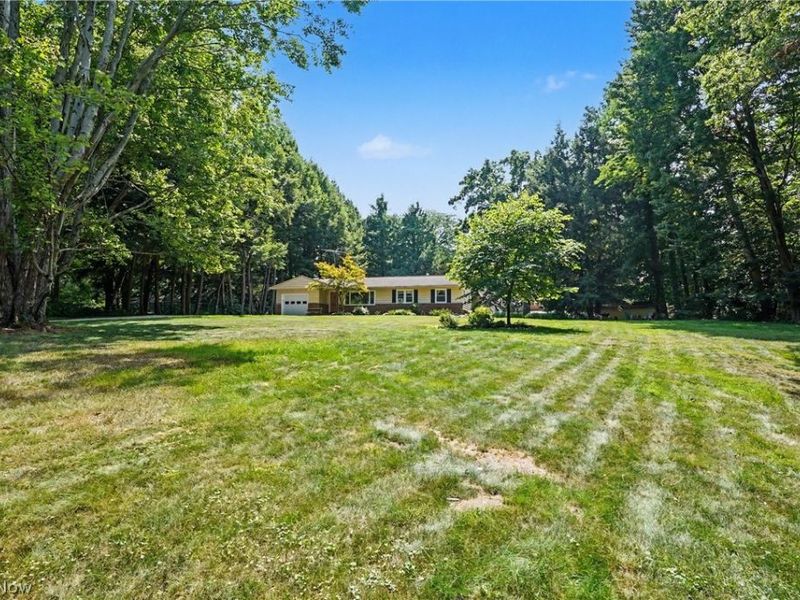 38600 Berkshire Hills Drive, Willoughby Hills, OH 44094 Photo 36