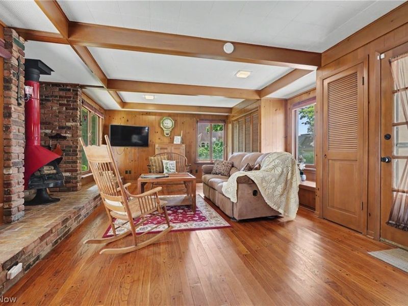 38600 Berkshire Hills Drive, Willoughby Hills, OH 44094 Photo 6