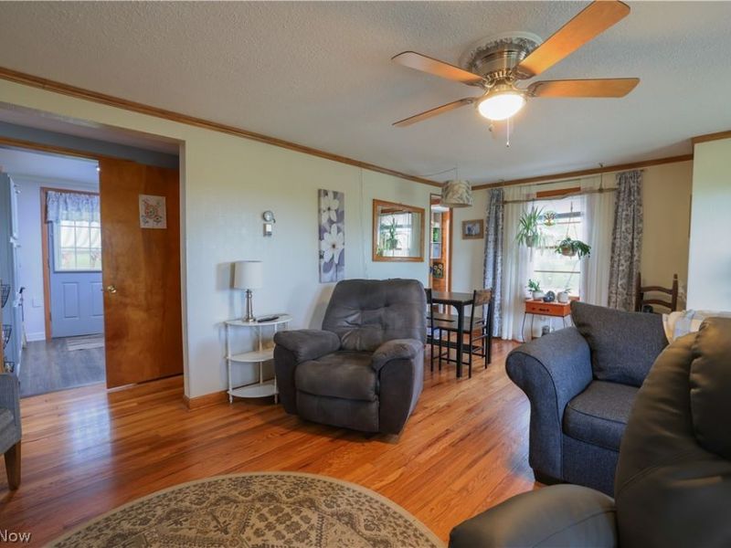 961 Wall Road, Wadsworth, OH 44281 Photo 11