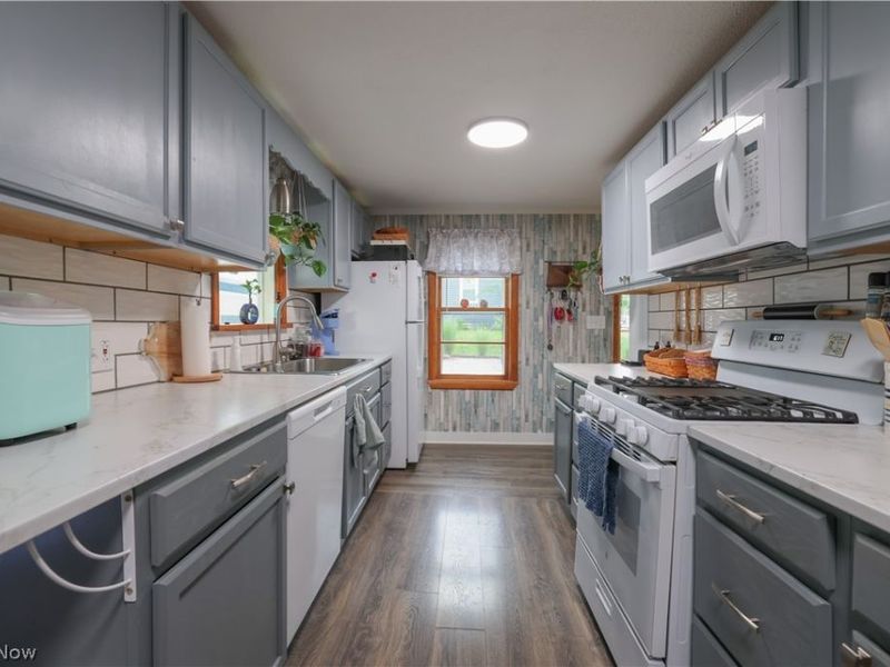 961 Wall Road, Wadsworth, OH 44281 Photo 4