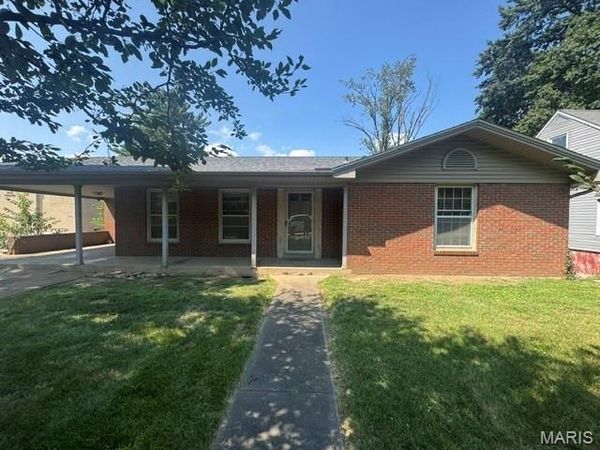 740 Watkins Drive , Cape Girardeau, MO 63701