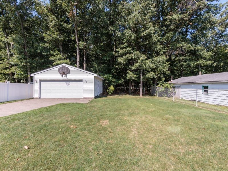582 Highbridge Road, Vermilion, OH 44089 Photo 3