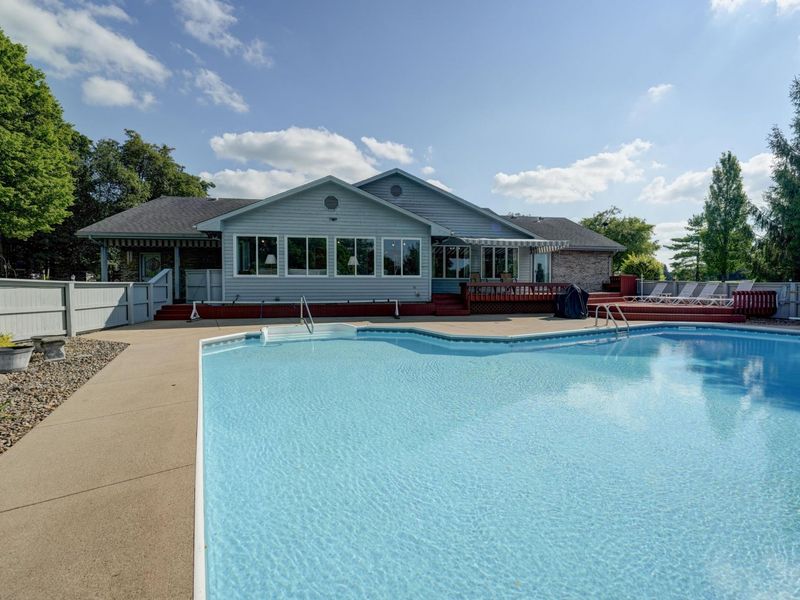 6468 Country Club Drive, Greenville, OH 45331 Photo 10