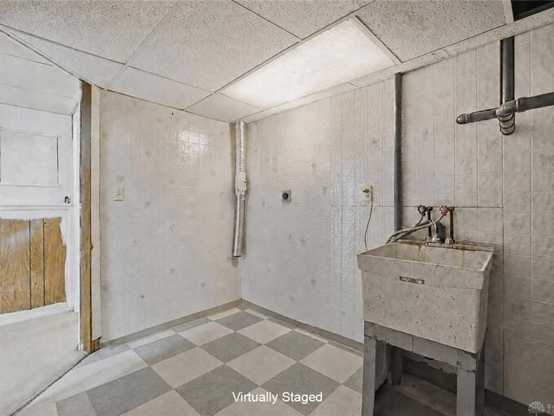 2760 Corlington Drive, Kettering, OH 45440 Photo 32