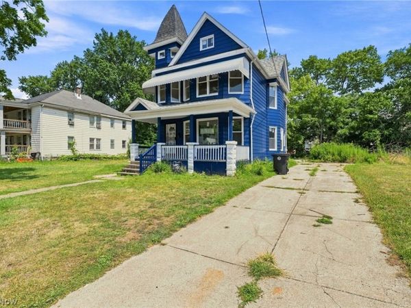 675 E 115 , Cleveland, OH 44108