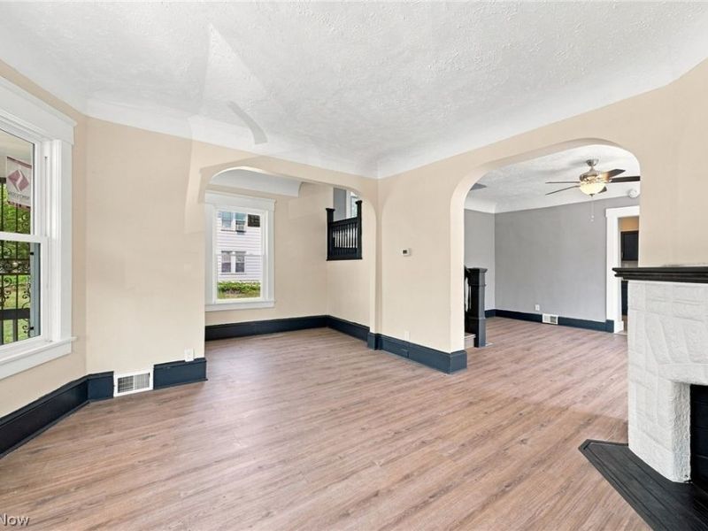 675 E 115, Cleveland, OH 44108 Photo 12