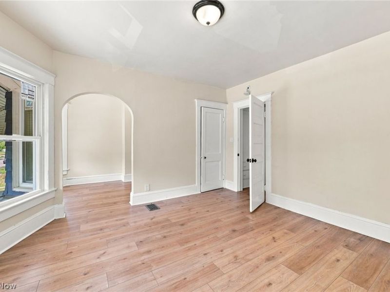 675 E 115, Cleveland, OH 44108 Photo 21