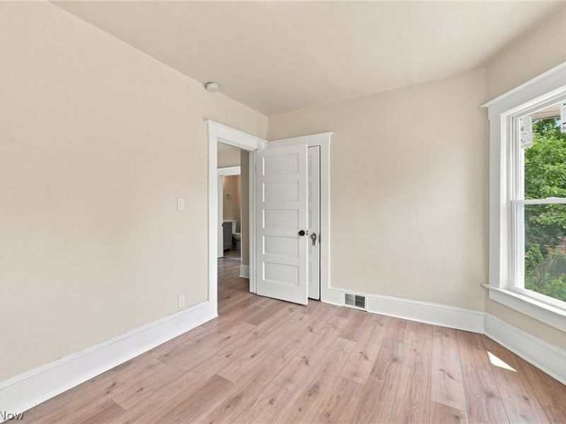 675 E 115, Cleveland, OH 44108 Photo 26