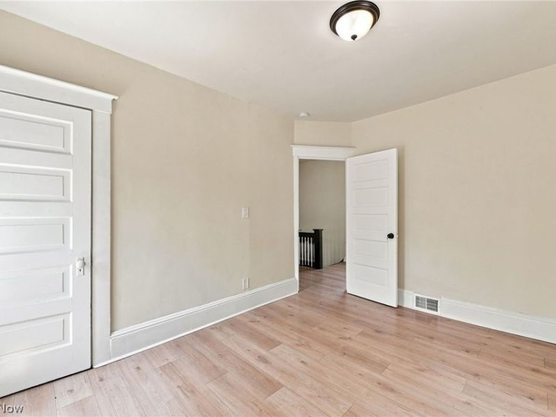 675 E 115, Cleveland, OH 44108 Photo 28