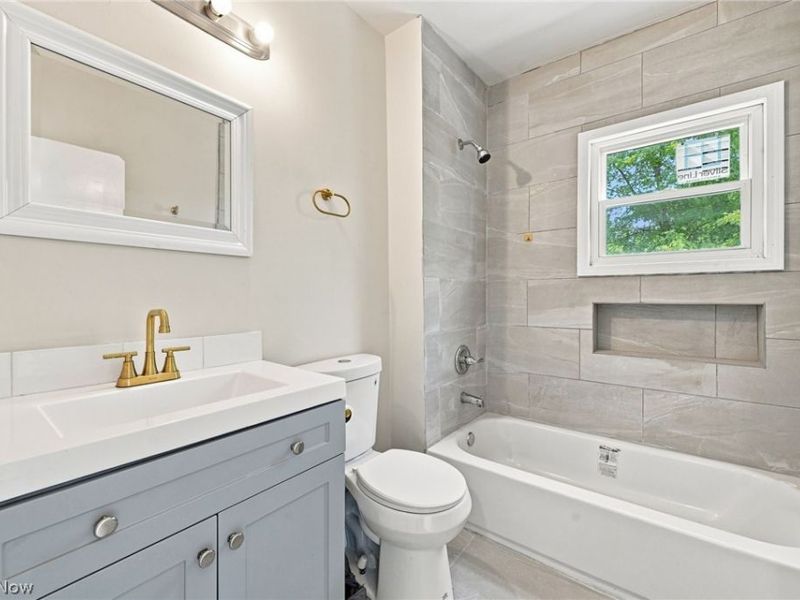 675 E 115, Cleveland, OH 44108 Photo 29