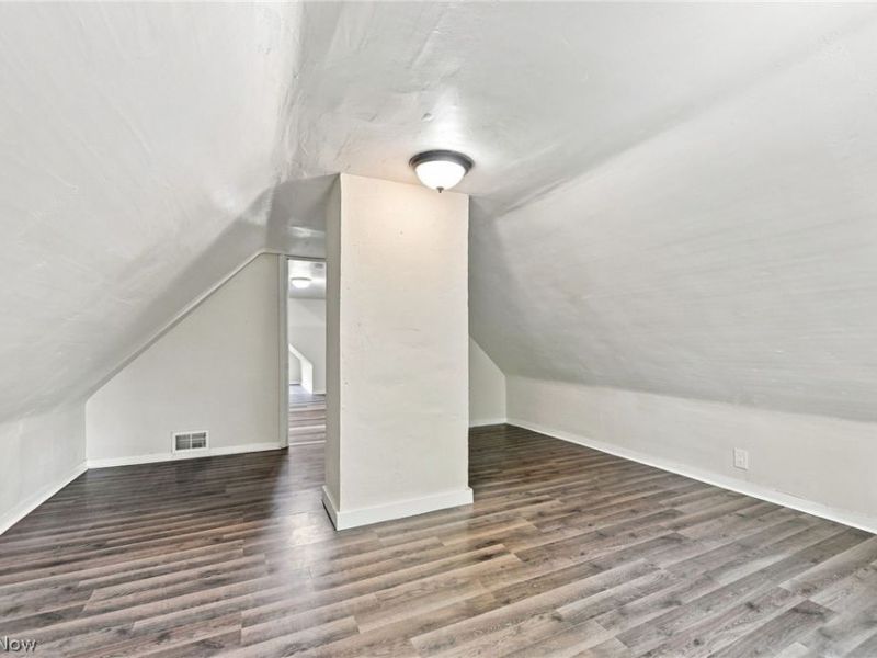 675 E 115, Cleveland, OH 44108 Photo 33