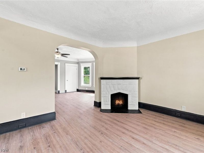 675 E 115, Cleveland, OH 44108 Photo 6