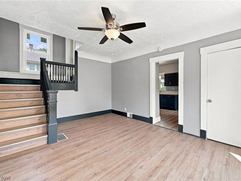 675 E 115, Cleveland, OH 44108 Photo 8