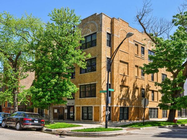 833 N Hoyne Avenue , Unit 2S, Chicago, IL 60622