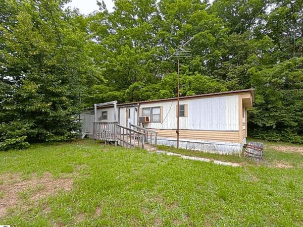 7149 US-131, Fife Lake, MI 49633
