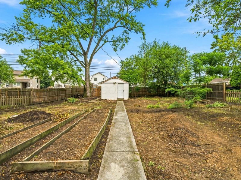 449 Columbian Avenue, Columbus, OH 43223 Photo 32
