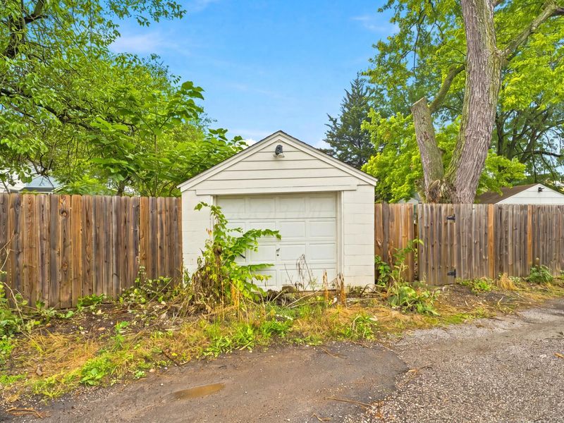 449 Columbian Avenue, Columbus, OH 43223 Photo 37