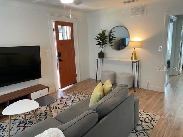 3646 6th Avenue N, Saint Petersburg, FL 33713 Photo