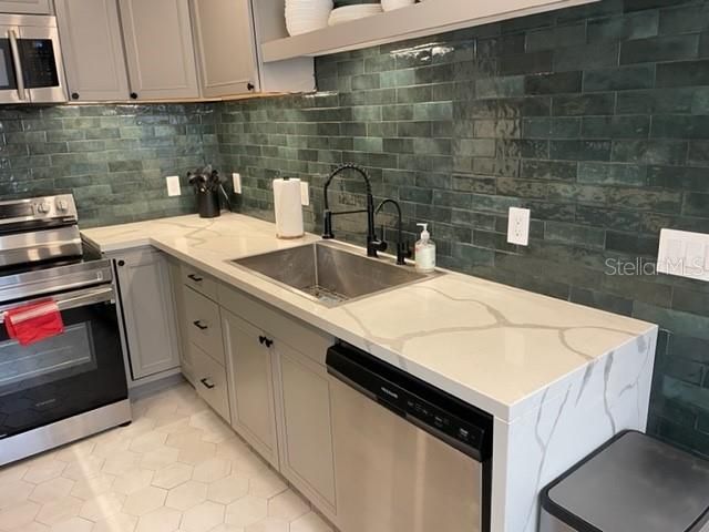 3646 6th Avenue N, Saint Petersburg, FL 33713 Photo