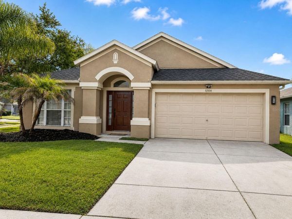 5704 GRINDSTONE LOOP , WESLEY CHAPEL, FL 33544
