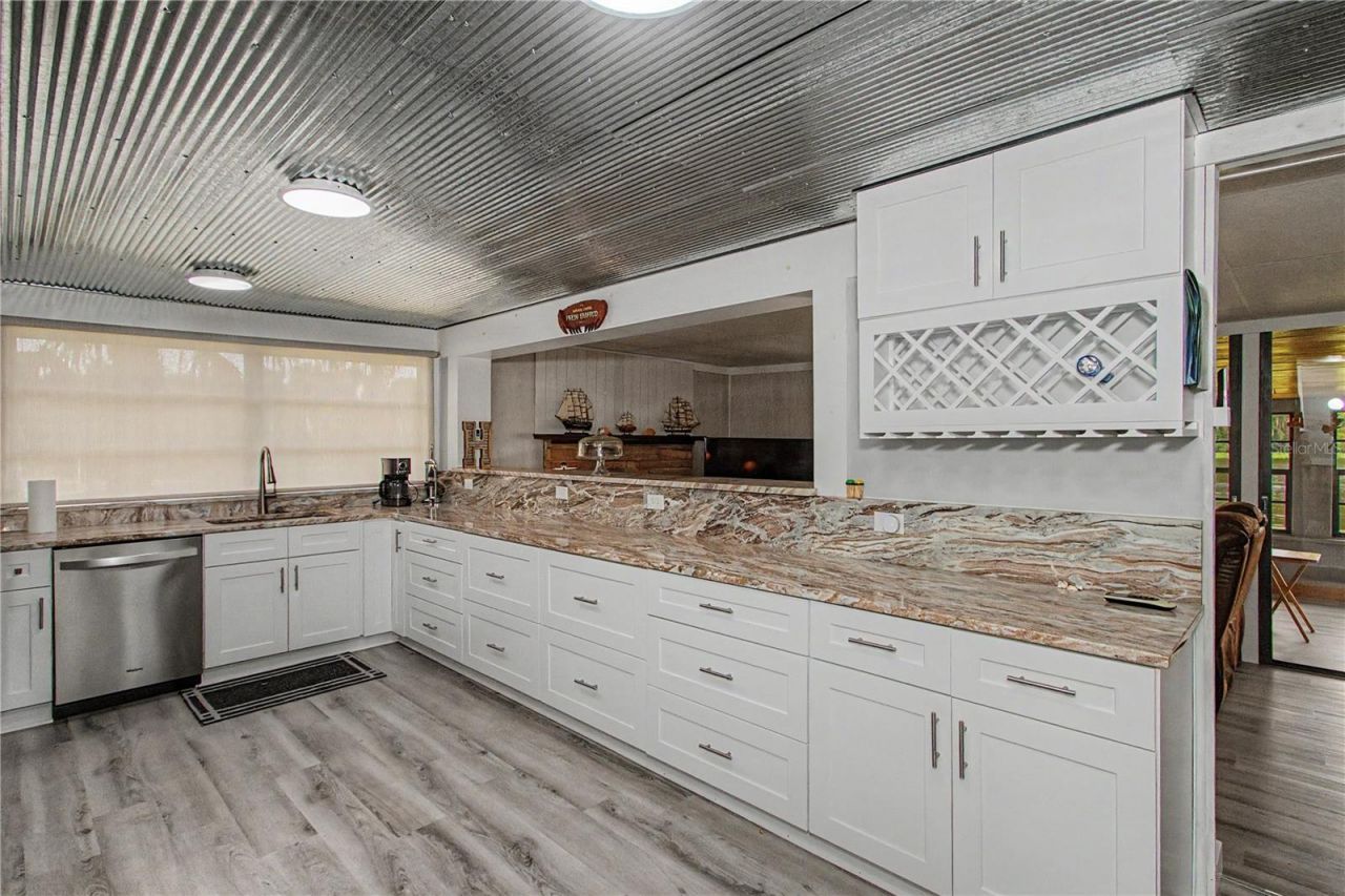56440 Water Oak Road, Astor, FL 32102 Photo