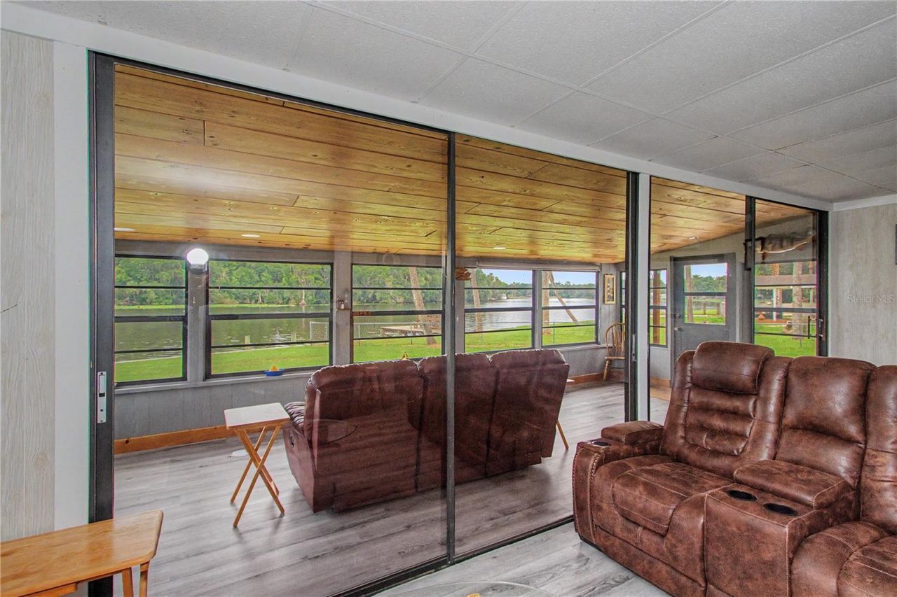 56440 Water Oak Road, Astor, FL 32102 Photo
