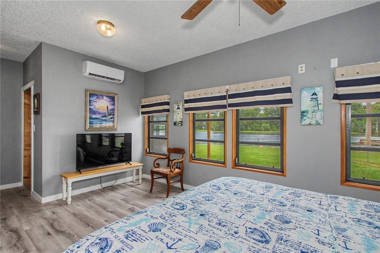 56440 Water Oak Road, Astor, FL 32102 Photo
