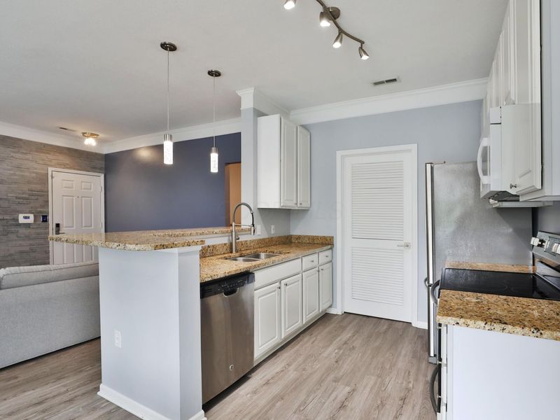 6992 Old Bridge Lane E, Dublin, OH 43016 Photo 13