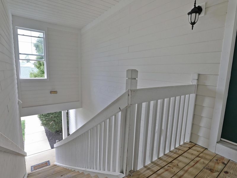 6992 Old Bridge Lane E, Dublin, OH 43016 Photo 4