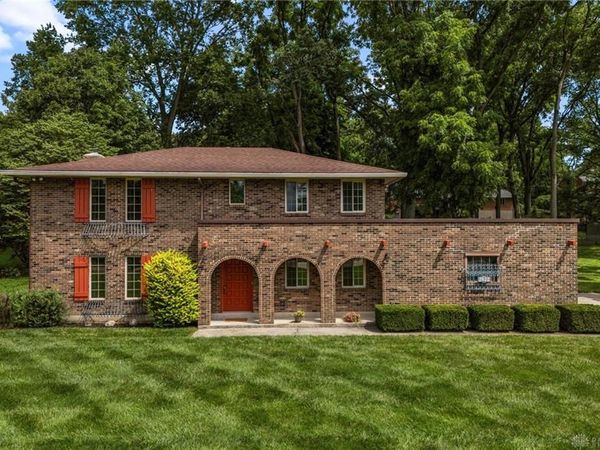 2822 Rhett Drive, Beavercreek, OH 45434