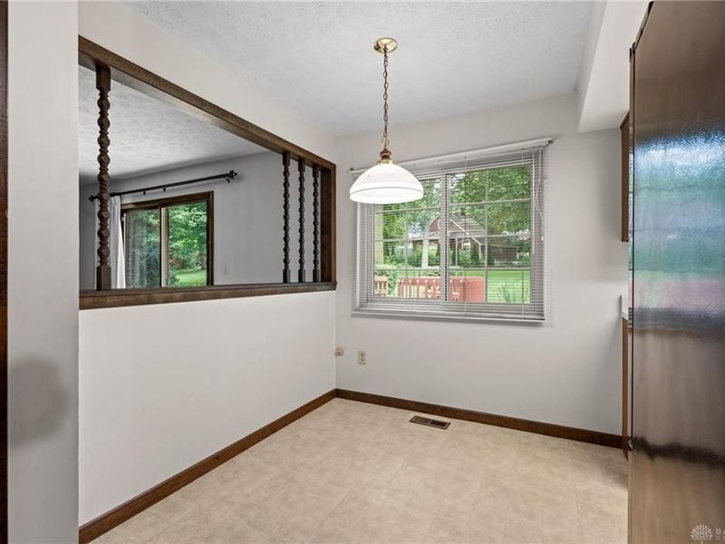 2822 Rhett Drive, Beavercreek, OH 45434 Photo 22