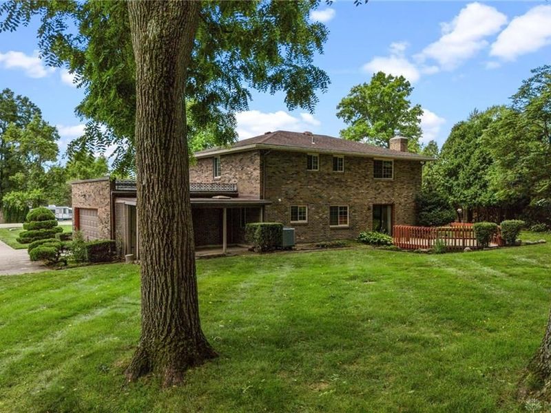 2822 Rhett Drive, Beavercreek, OH 45434 Photo 4