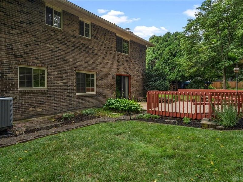 2822 Rhett Drive, Beavercreek, OH 45434 Photo 8