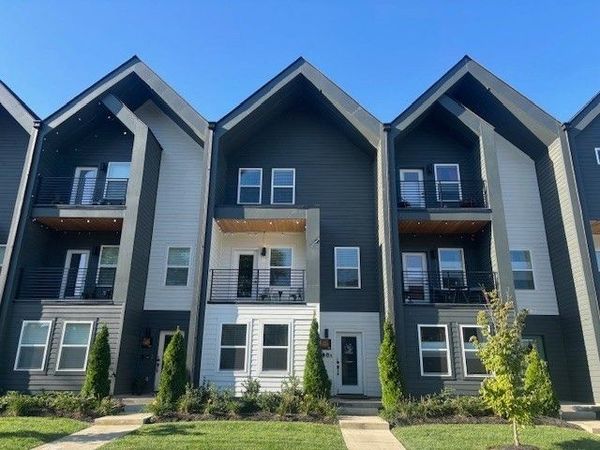 112 Fitzgerald Dr , Nashville, TN 37214