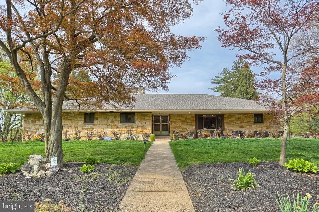 1303 Wheatland Avenue , Lancaster, PA 17603 Main Photo