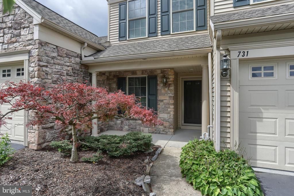 731 CREEKSIDE DRIVE , HUMMELSTOWN, PA 17036