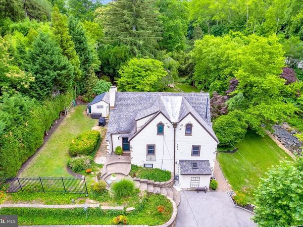 1016 TRINITY LANE , CONSHOHOCKEN, PA 19428