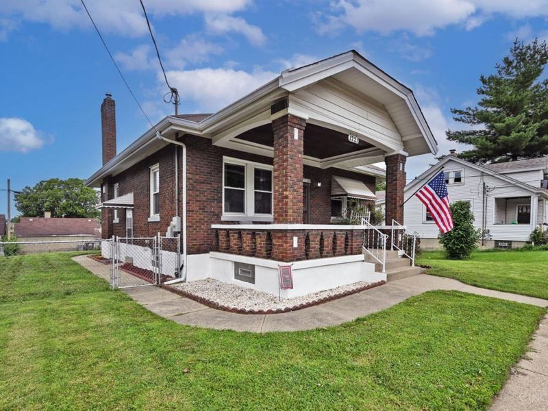 1221 Third Street, Reading, OH 45215 Photo 2