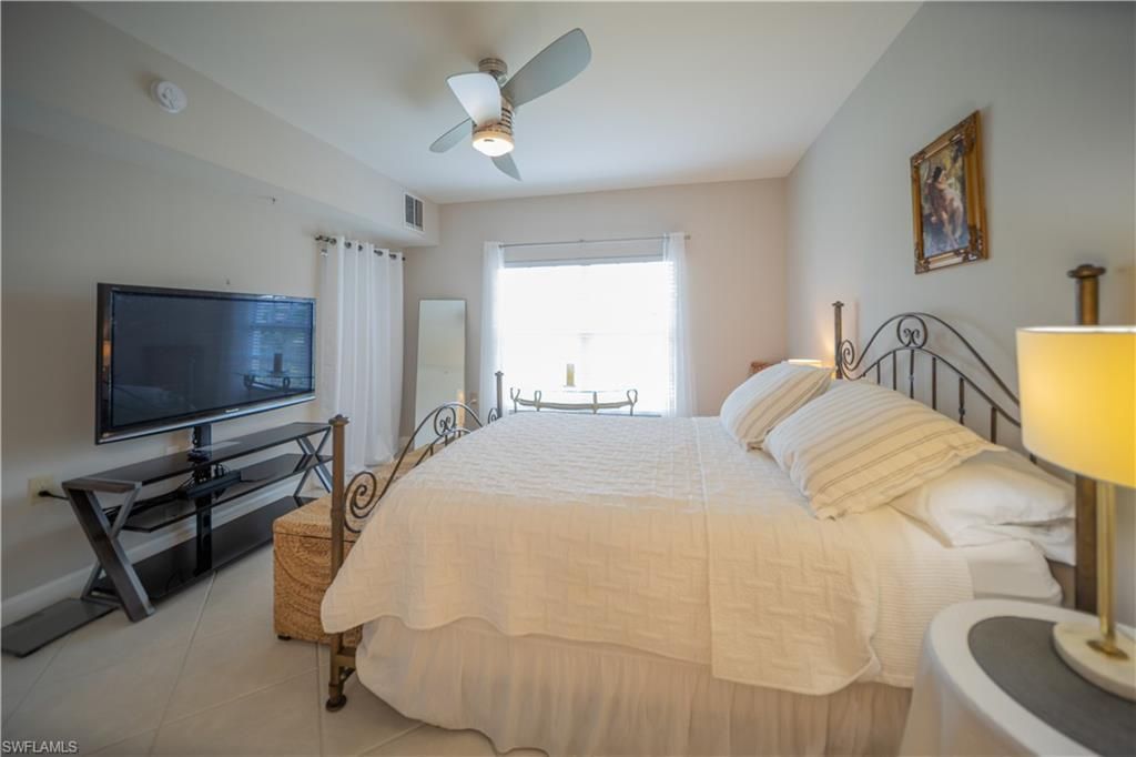 3029 Driftwood Way, Unit 3303, Naples, FL 34109 Photo