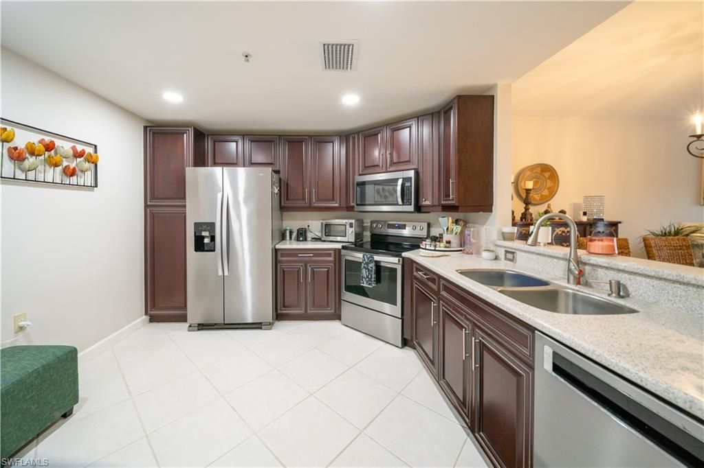 3029 Driftwood Way, Unit 3303, Naples, FL 34109 Photo