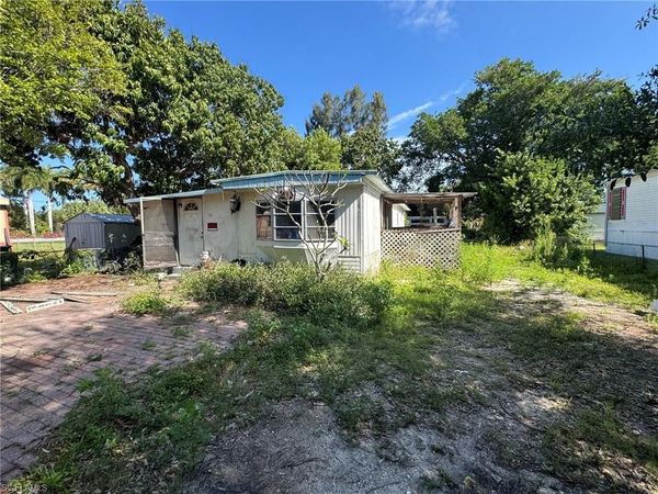 2919 Karen DR , NAPLES, FL 34112