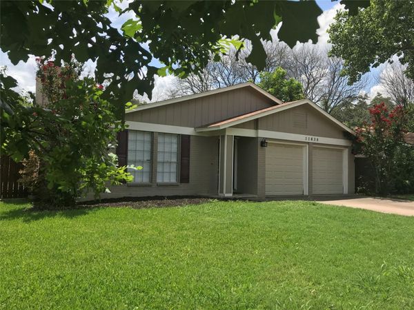 11638 Parkfield DR, Austin, TX 78758