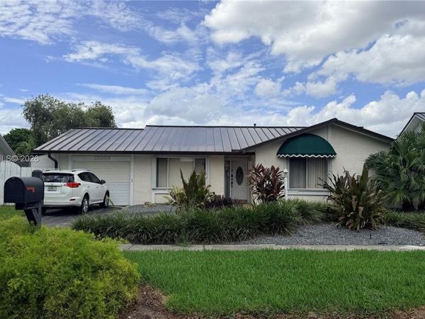 13325 SW 100th Ter , Miami, FL 33186